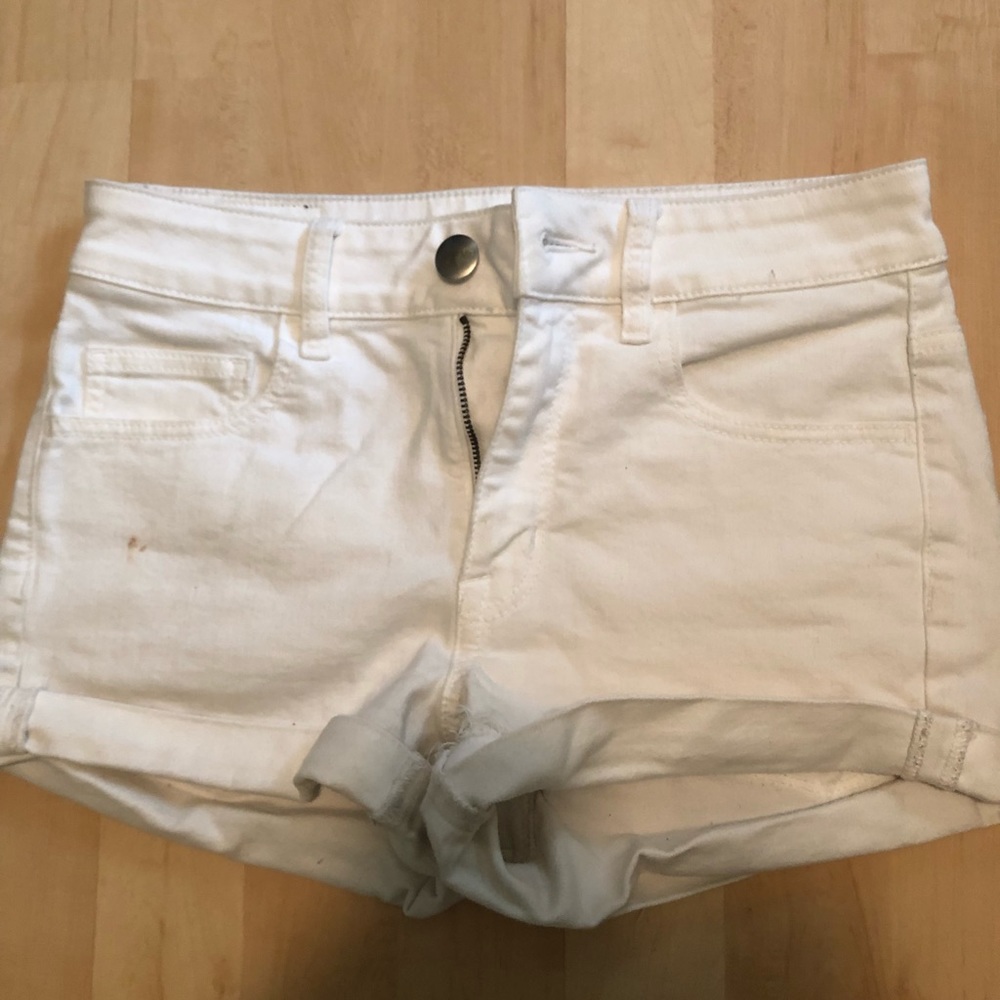american eagle white jean shorts